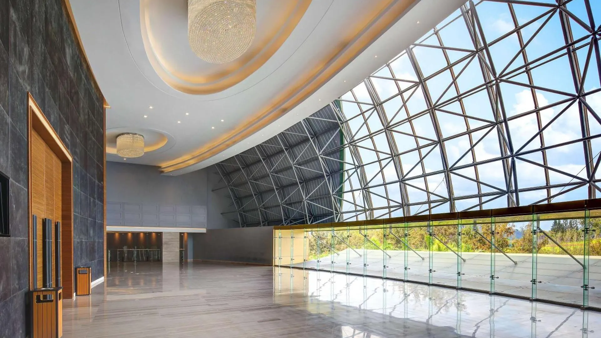 Pullman Vung Tau Otel